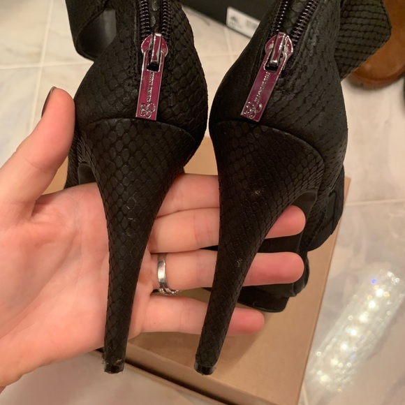 Jessica Simpson Fransi heel - Picture 3 of 5